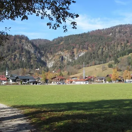Alpenspatzl * Reit im Winkl