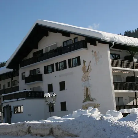 Alpenspatzl *